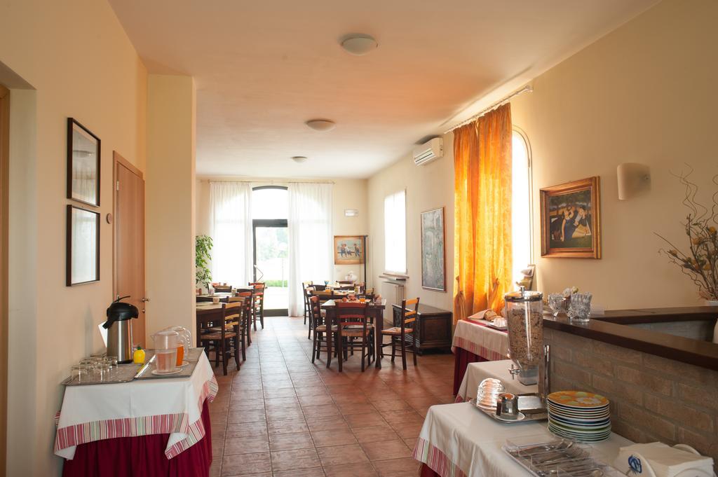 Agriturismo Il Mondo Vendégház Parma Kültér fotó