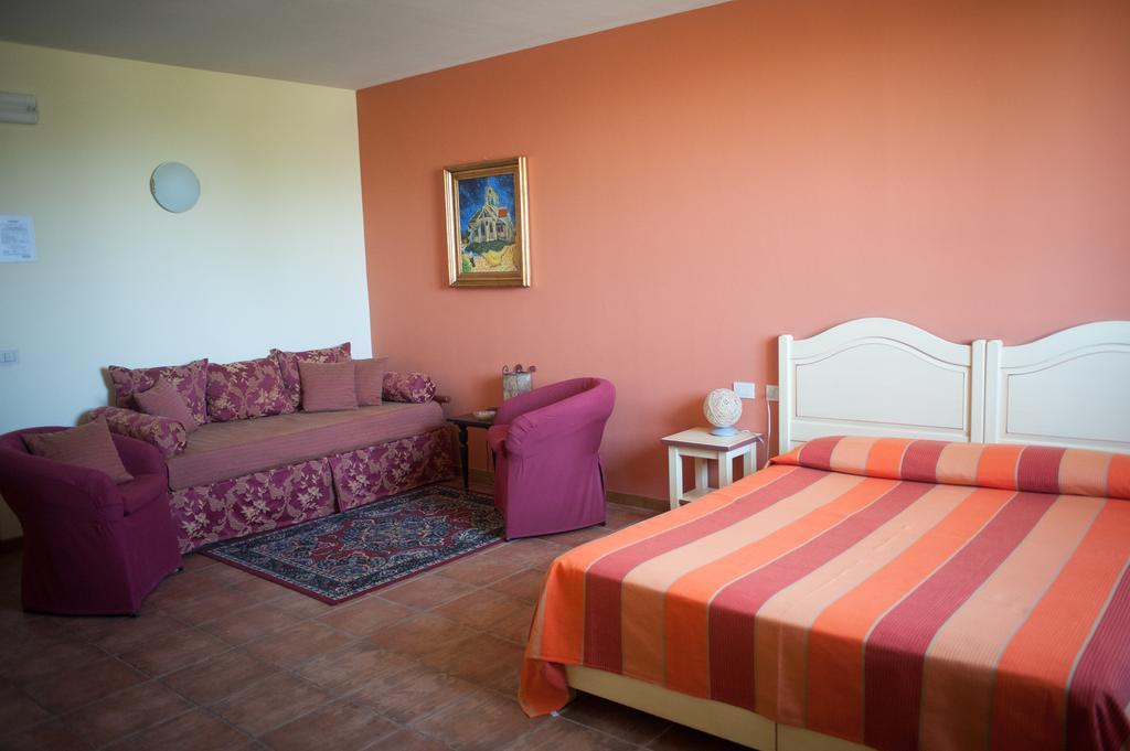 Agriturismo Il Mondo Vendégház Parma Szoba fotó