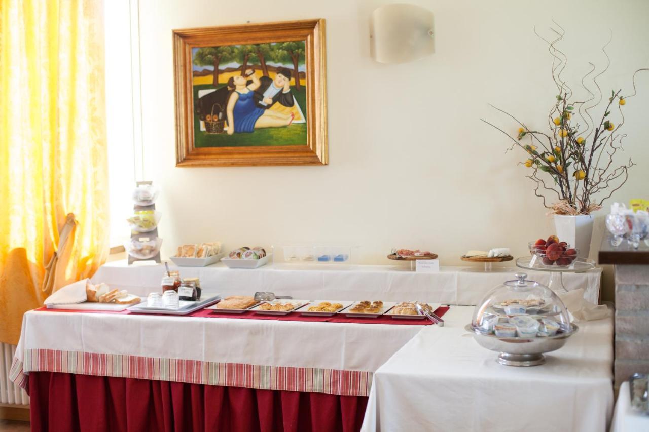 Agriturismo Il Mondo Vendégház Parma Kültér fotó